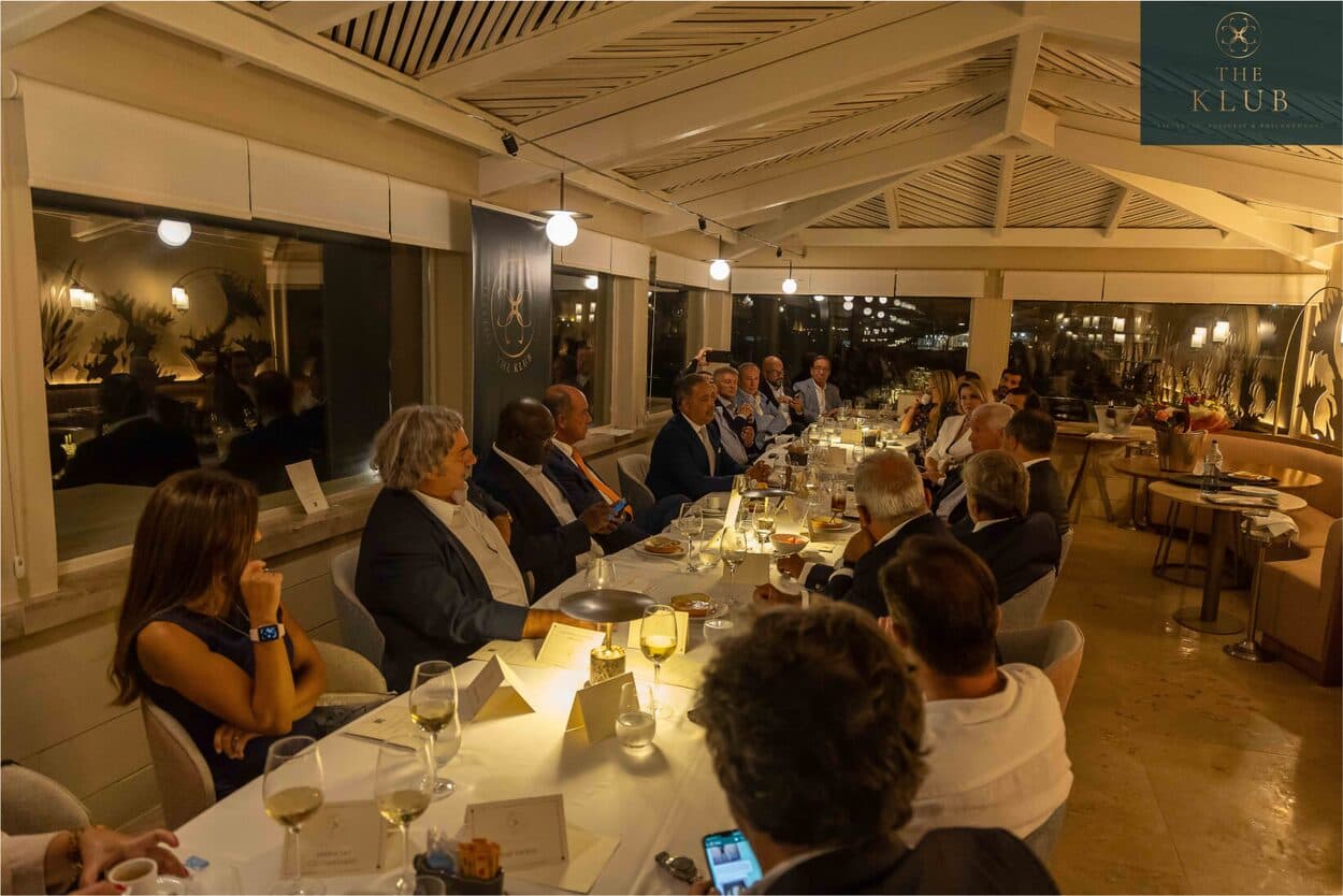 The Inner Circle #2 - Carlos Carreiras - photo 30